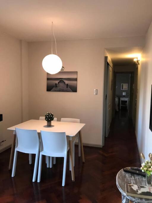 PETIT RIVADAVIA en el corazón de Mendoza Exterior foto